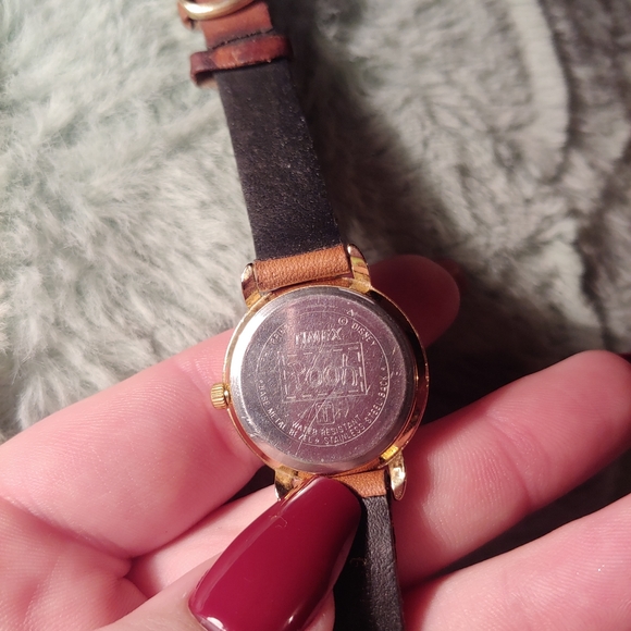 Timex × Pooh | Disney Leather Tooled y2k 90s thin collector watch main image 8